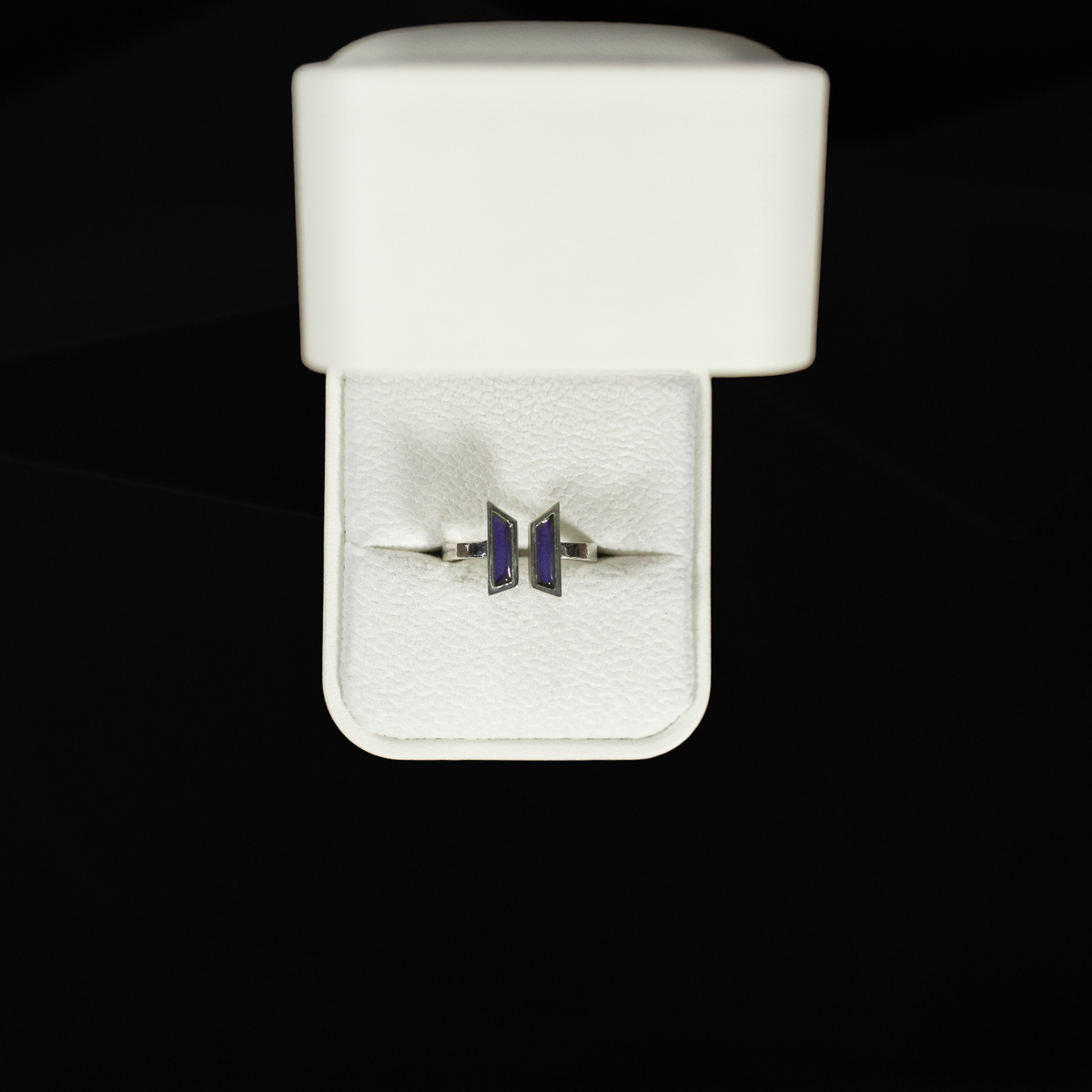 Anillo Trapezoide Violeta