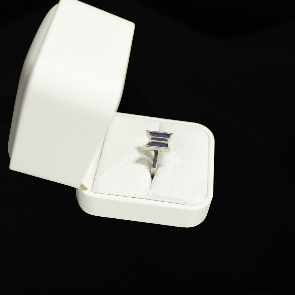 Anillo Trapezoide Violeta